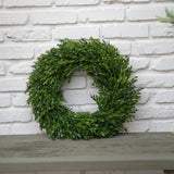 Round Boxwood Wreath - 18"